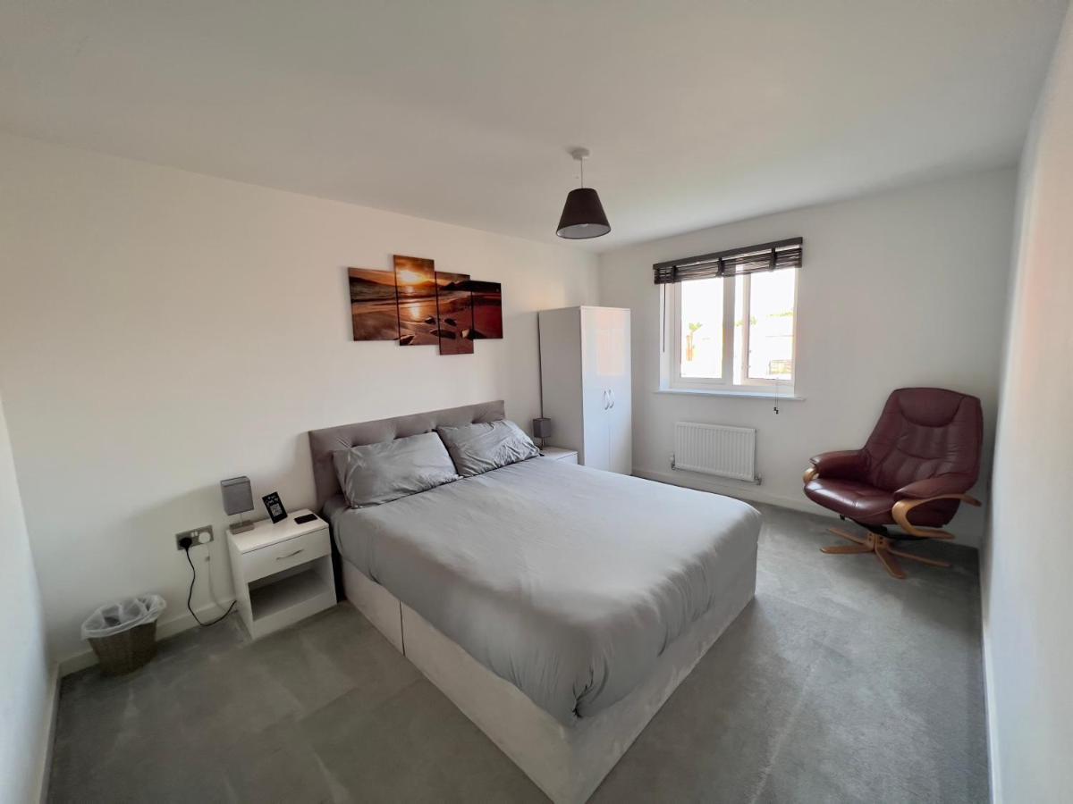 North Colchester Homestay Mile End Exteriör bild